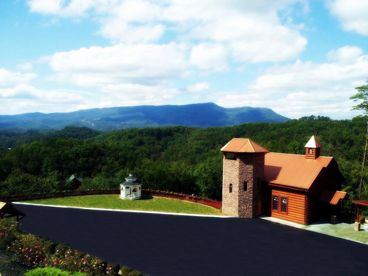 Alpine Dreamcatcher Economy 1 Bedroom Chalet Sevierville Bagian luar foto